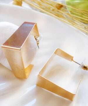 gold earrings for women