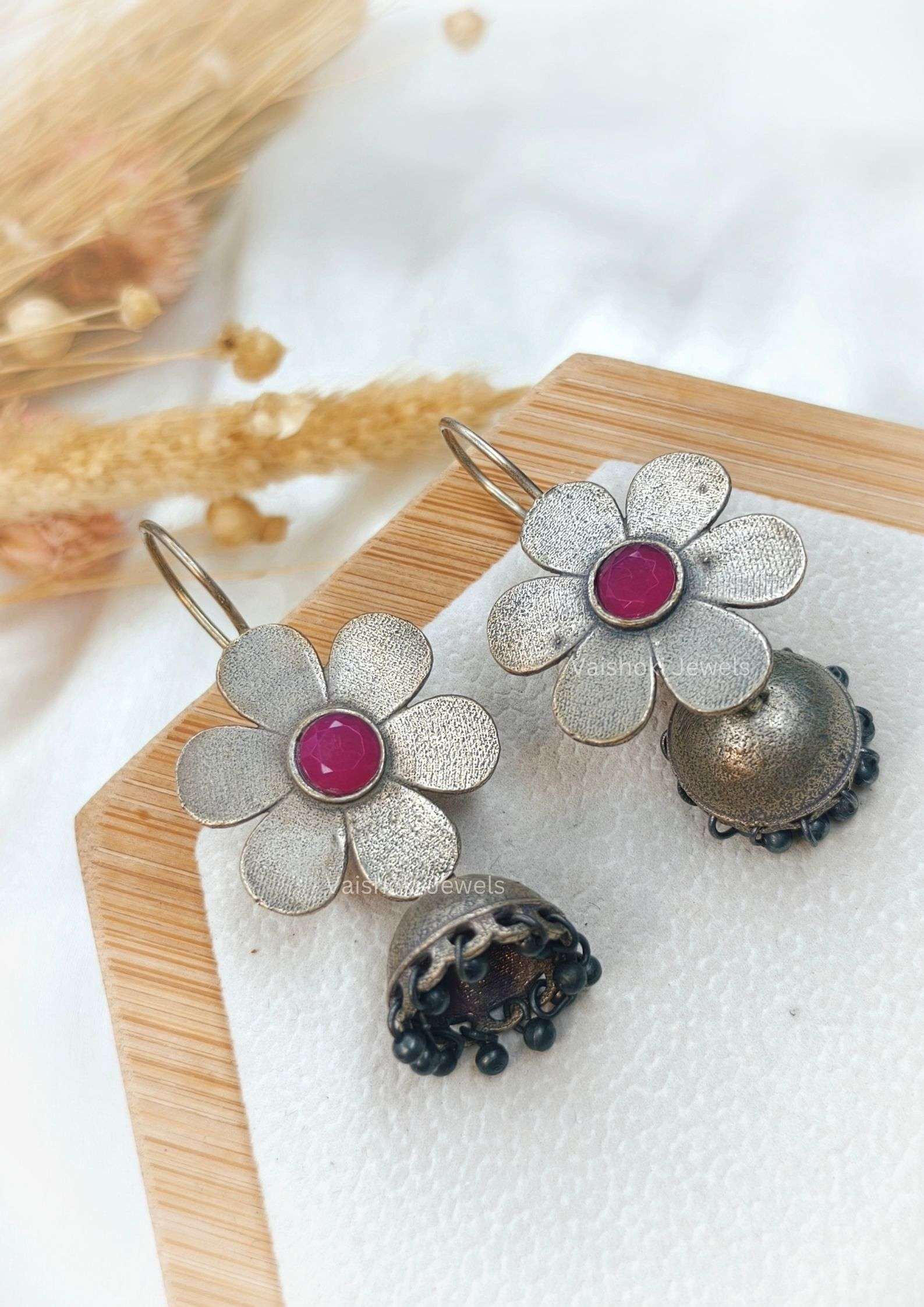 jhumka earrings - www.vaishokijewels.com