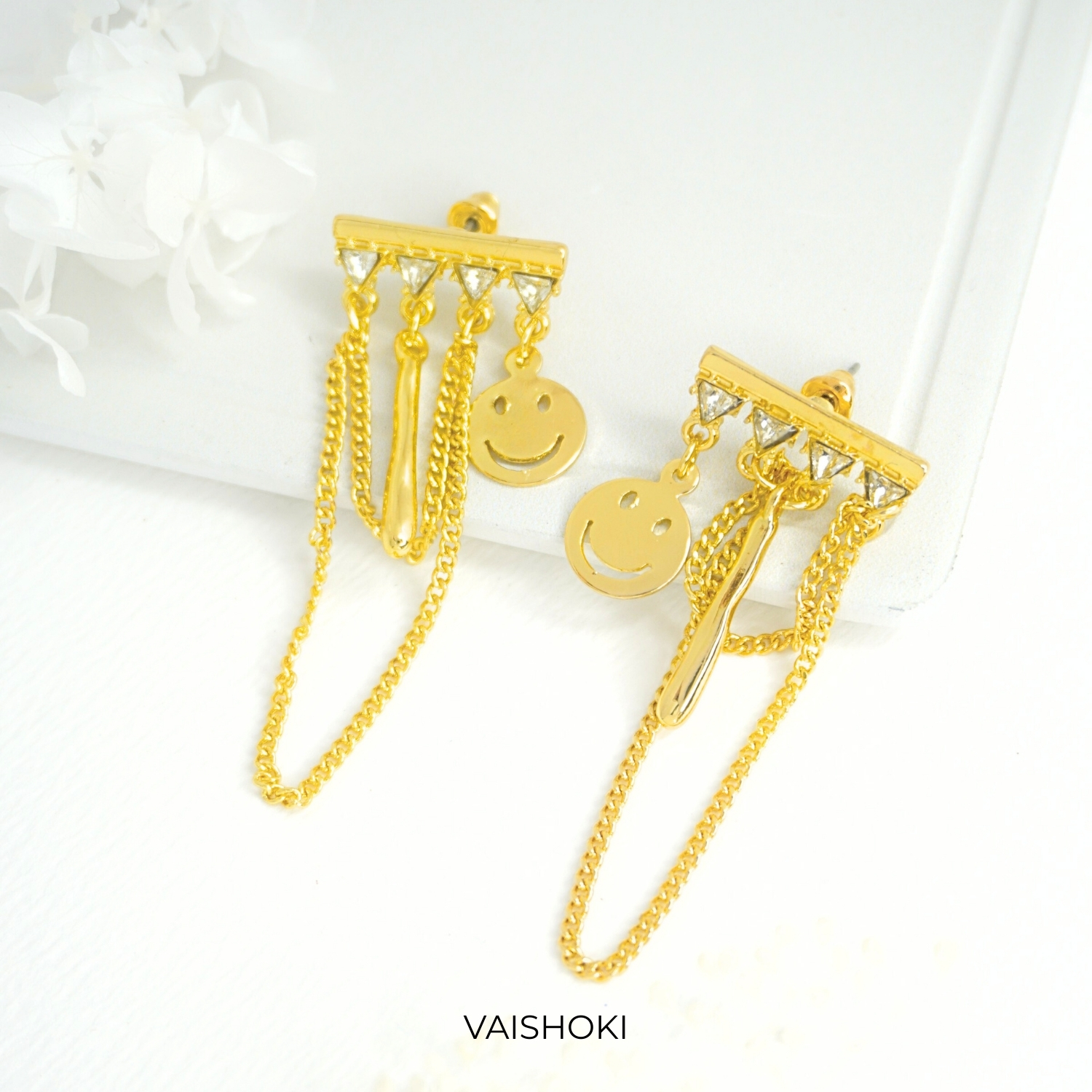 Gold earrings for women