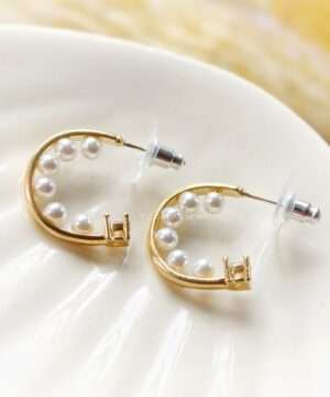 gold earrings for women