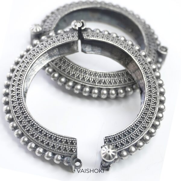 handcuff | bangles for women | kada